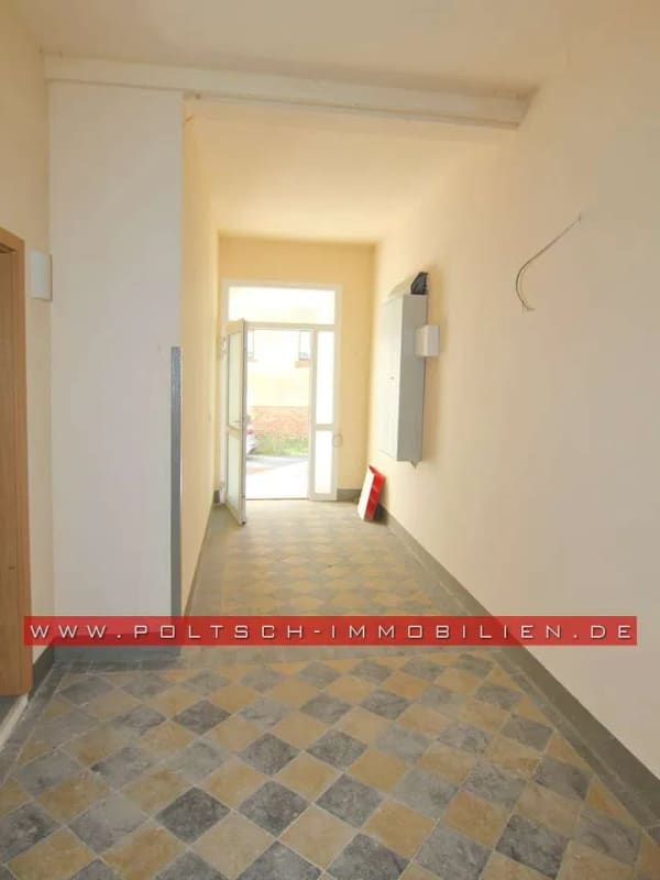 Immobilie in Netzschkau - Teilsaniertes MFH mit 4 WE in ruhiger Lage, nahe Plauen - Bild 3
