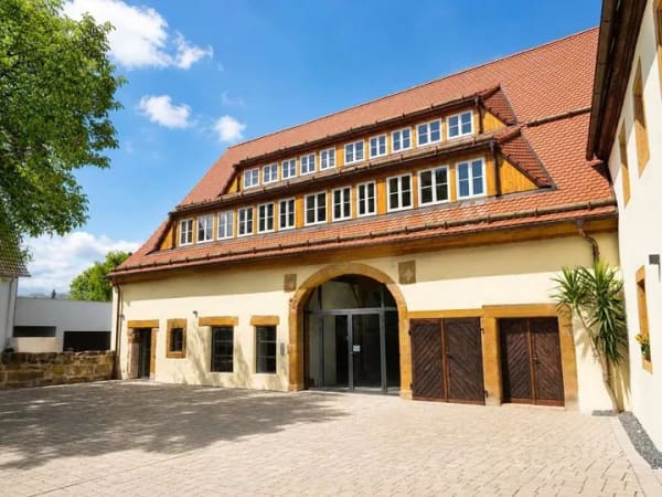 Immobilie in Lauchheim - Hauptstraße 2, Lauchheim: 3-Zimmer-Maisonette im Dachgeschoss, ca. 89 m², provisionsfrei - Bild 0