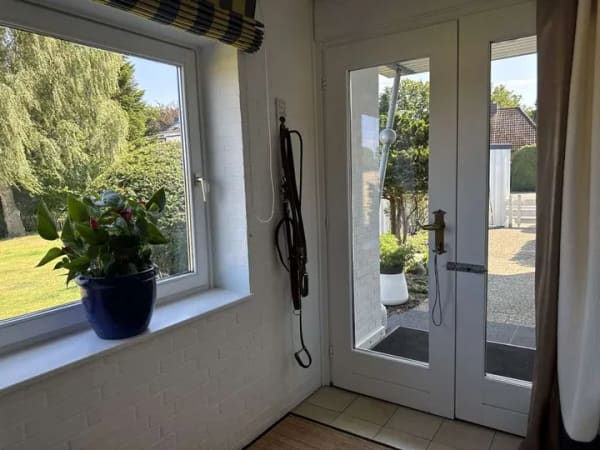 Immobilie in Neuwittenbek - Wohnen am Feldrand: Einfamilienhaus mit Weitblick und zusätzlichem Ferienhaus - OTTO STÖBEN GmbH - Bild 1