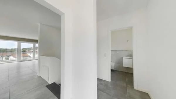 Immobilie in Geiselberg - Energieeffizienzklasse A+ - Erstbezug - Stadthaus mit Balkon, Terrasse und Doppelgarage - Bild 4