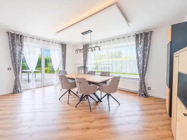 Immobilie in Toppenstedt - Modernes Familienidyll im Grünen vor den Toren Hamburgs - Bild 3