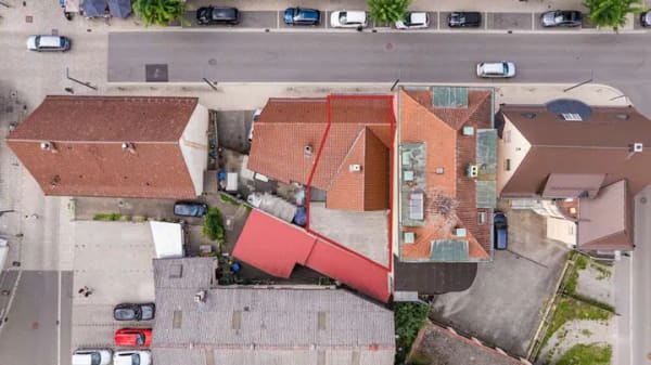 Immobilie in Mengen - Stadthaus mit vielseitigem Potenzial....
Mitten in Mengen! - Bild 1