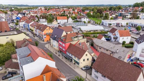 Immobilie in Mengen - Stadthaus mit vielseitigem Potenzial....
Mitten in Mengen! - Bild 2