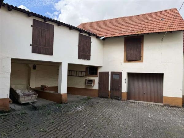 Immobilie in Framersheim - Bauernhaus mit Scheune, Nebengebäuden und kleinem Garten - Bild 2