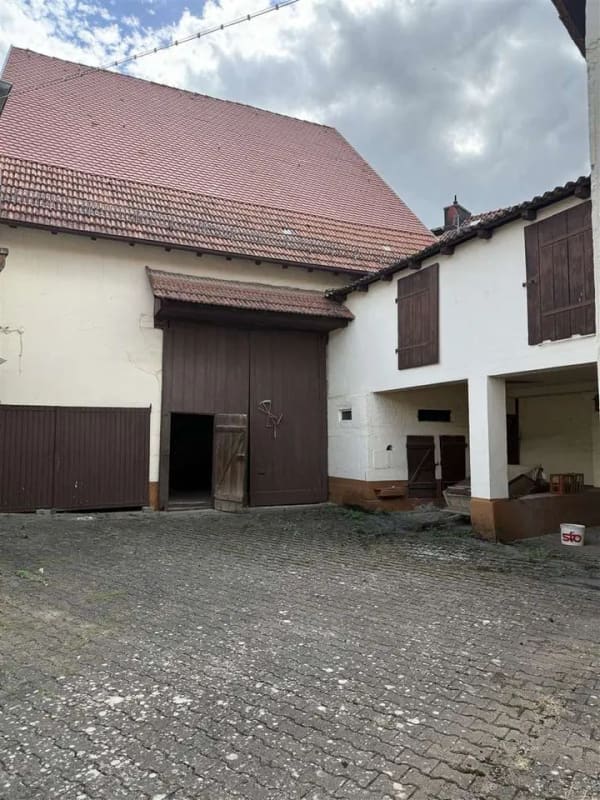 Immobilie in Framersheim - Bauernhaus mit Scheune, Nebengebäuden und kleinem Garten - Bild 4