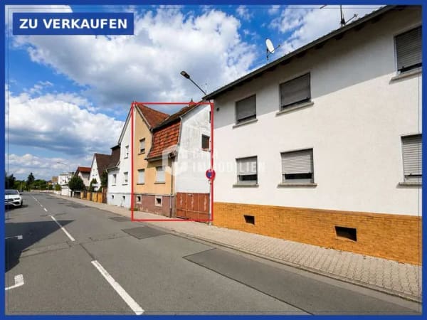 Immobilie in Rödermark - Leerstehende Zweifamilienhaus mit großem Grundstück, Anbau & Garage in Rödermark - Bild 0