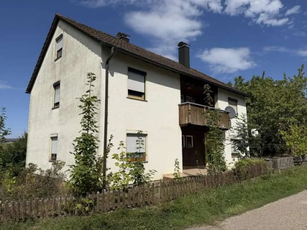 Immobilie in Durlangen - Mach was draus! Zweifamilienhaus in sehr ruhiger naturnaher Lage - Bild 3