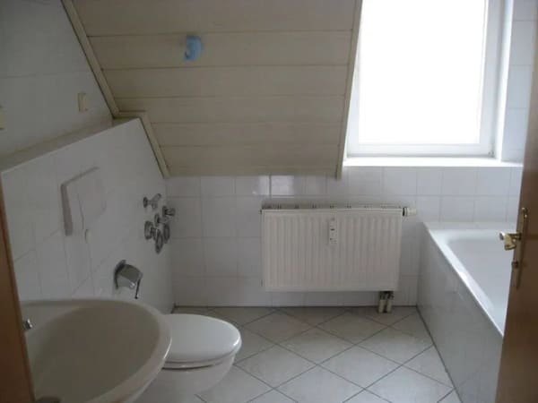 Immobilie in Hohenstein-Ernstthal - Attraktive Dachgeschosswohnung als Anlage  - Bild 4