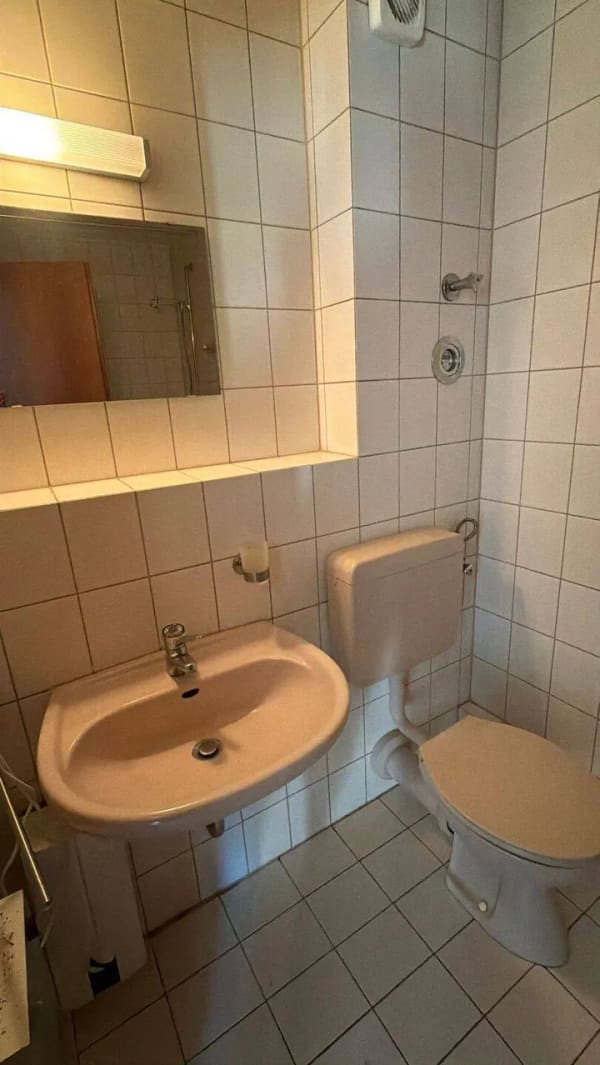 Immobilie in Dobel - Charmante 1-Zimmer-Wohnung mit Balkon in Dobel - Bild 3