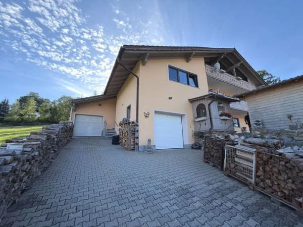 Immobilie in Kollnburg - Geräumiges Einfamilienhaus mit Einliegerwohnung - Bild 4