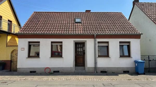 Immobilie in Martinshöhe - Teilrenoviertes Reihenmittelhaus - 85 m² voller Möglichkeiten - Bild 1