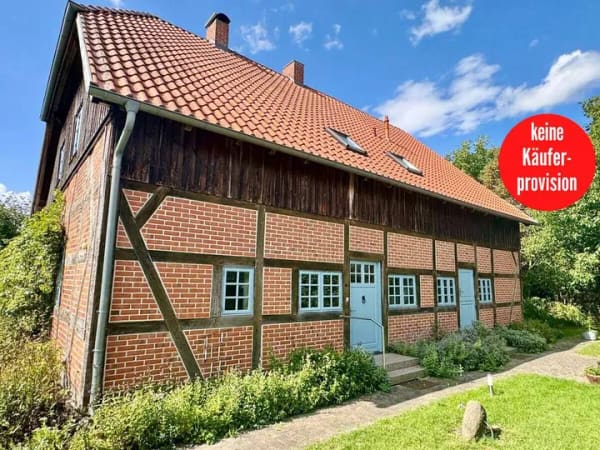 Immobilie in Ankershagen - HORN IMMOBILIEN ++ großes stilvolles Fachwerkhaus in Rumpshagen bei Penzlin mit vielen Extras! - Bild 0