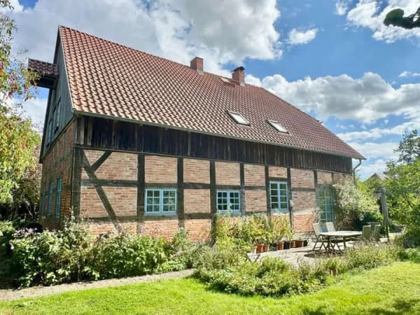 Immobilie in Ankershagen - HORN IMMOBILIEN ++ großes stilvolles Fachwerkhaus in Rumpshagen bei Penzlin mit vielen Extras! - Bild 2