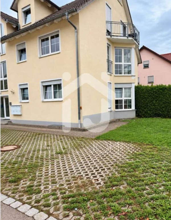 Immobilie in Ichenhausen - ***3-Zimmer-Wohnung mit Balkon in Ichenhausen/Hochwang – attraktiv für Eigennutzer & Kapitalanleger - Bild 2