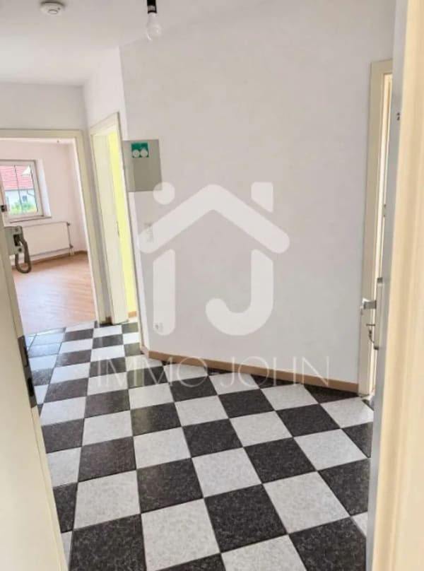 Immobilie in Ichenhausen - ***3-Zimmer-Wohnung mit Balkon in Ichenhausen/Hochwang – attraktiv für Eigennutzer & Kapitalanleger - Bild 4
