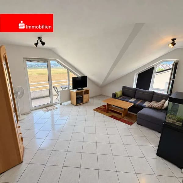 Immobilie in Freigericht - 2-Zimmer-Dachgeschosswohnung mit Balkon und Feldblick in Freigericht-Somborn - Bild 0