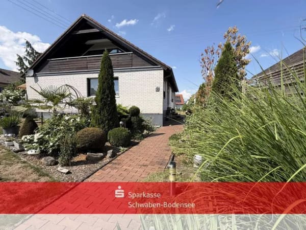Immobilie in Zusmarshausen - Einfamilienhaus in ruhiger und sonniger Lage  - Bild 0