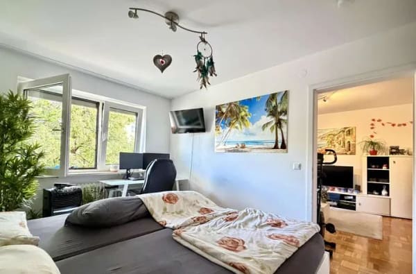 Immobilie in Unterhaching - Provisionsfreie Kapitalanlage in 1A-Lage Unterhaching - 2,5 Zimmer mit Balkon, familientauglich - Bild 4