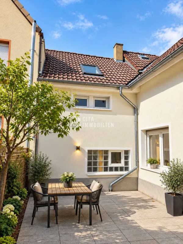 Immobilie in Münster (Hessen) - Renoviertes 6-Zimmer-Haus in Münster bei Dieburg | 170 m² Wfl. & Dachstudio - Bild 1