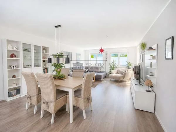 Immobilie in Breitenburg - Modernes 4-Parteienhaus in ruhiger Lage - Bild 1