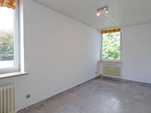 Immobilie in Pöcking - Dachterrassenwohnung mit Blick ins Grüne und Seenähe in Pöcking - Bild 4