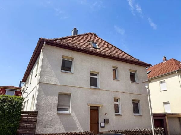 Immobilie in Coburg - Zwei Wohnungen unter einem Dach - mit Garage und kleinem Garten zentral in Coburg - Bild 0