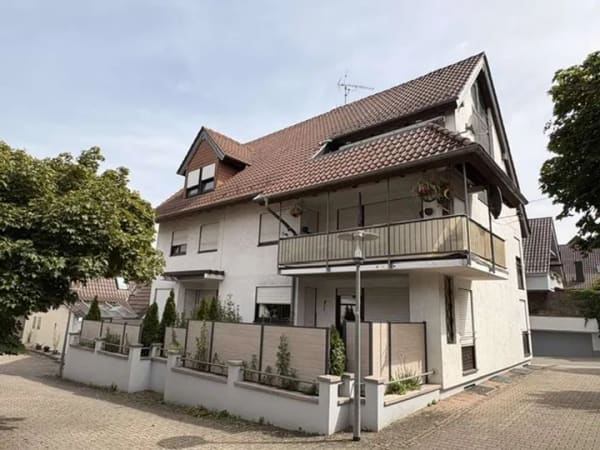 Immobilie in Sersheim - Attraktives 4 Familienhaus als Kapitalanlage in schöner Wohnlage - Bild 0