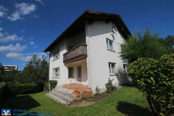 Immobilie in Wildpoldsried - Renovierungsbedürftiges Einfamilienhaus mit großem Garten in Wildpoldsried - Bild 1