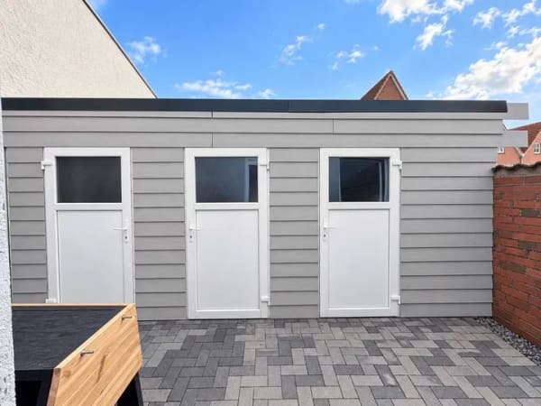 Immobilie in Husum - Saniertes Mehrfamilienhaus mit 4 Wohneinheiten in zentrumsnaher Lage! - Bild 1