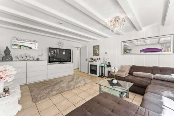 Immobilie in Loxstedt - Loxstedt - Traumhaftes Zuhause mit Platz für zwei Generationen und Pferdehaltung - Bild 3