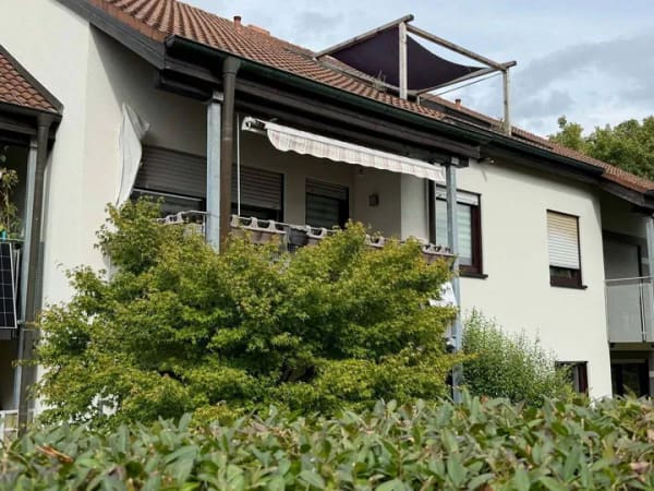 Immobilie in Reichenberg - Attraktive 3-Zimmer-Wohnung mit Balkon in ruhiger Wohnlage von Reichenberg - Bild 0