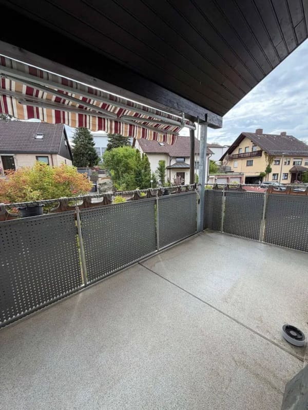 Immobilie in Reichenberg - Attraktive 3-Zimmer-Wohnung mit Balkon in ruhiger Wohnlage von Reichenberg - Bild 1