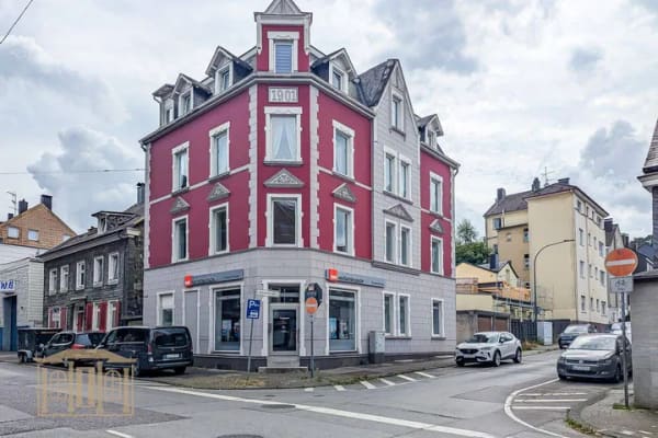 Immobilie in Wuppertal - Kapitalanlage mit Substanz: Gründerzeit-Eckhaus mit Ladenlokal, drei Wohnungen und zwei Garagen - Bild 1