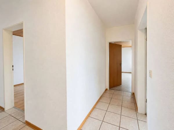 Immobilie in Diepholz - Großzügig wohnen, zentral investieren: Vermietete 4-Zimmer-Wohnung in Diepholz. - Bild 3