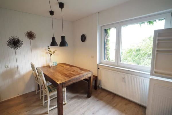 Immobilie in Veitsbronn - Doppelpack: attraktive, gepflegte sowie renovierte 3 -Zimmer-Eigentumswohnungen im 1. Ober- und Dachgeschoss in Veitsbronn  - Bild 2