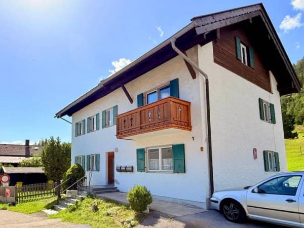 Immobilie in Wallgau - 3-Parteienhaus oder Eigenheim mit Vermietungsmöglichkeit - Bild 4