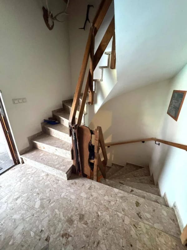 Immobilie in Egenhofen - Großzügiges Zweifamilienhaus mit Doppelgarage in idyllischer Lage - Bild 2