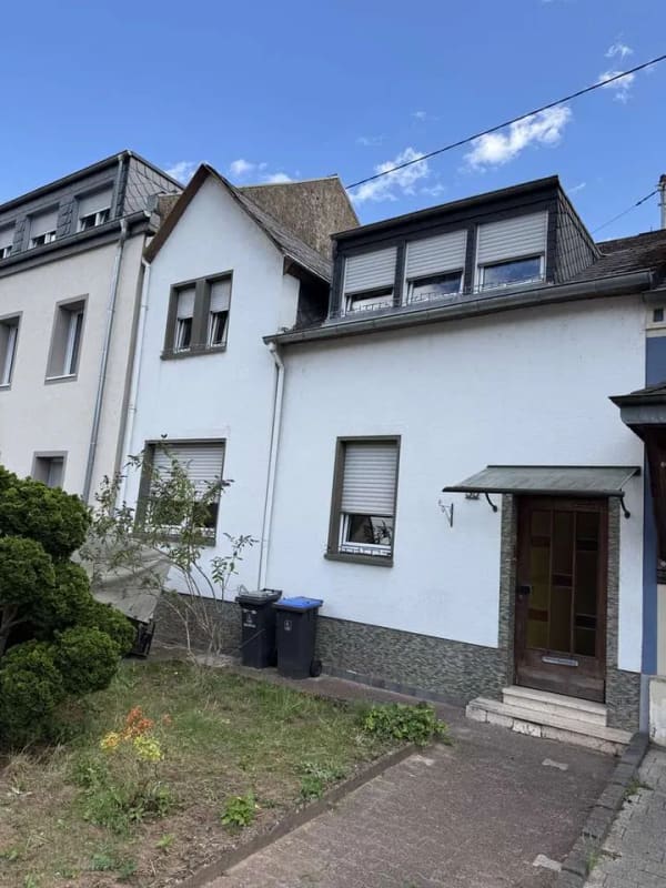 Immobilie in Trier - Gelegenheit in Trier-Zewen, Wohnhaus mit Garten - Bild 0