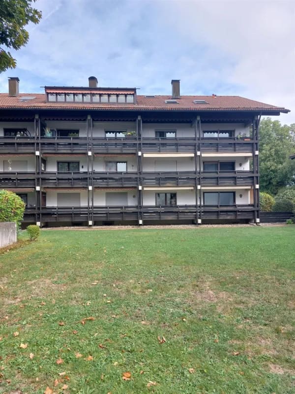 Immobilie in Bad Aibling - Bad Aibling: Vermietetes 1 Zimmer-Apartment zur Kapitalanlage in ruhiger Stadtlage - Bild 0
