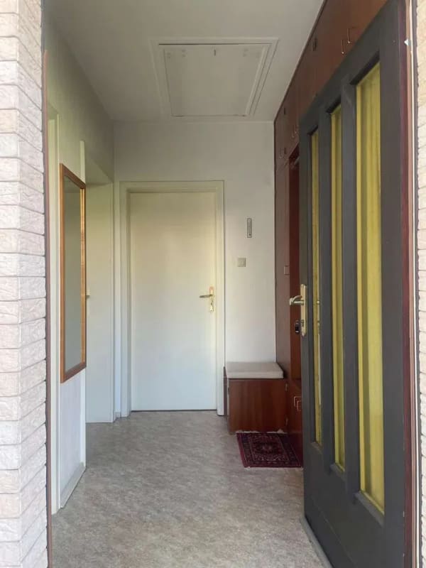 Immobilie in Reilingen - Wohnen auf einer Ebene – Kleines Einfamilienhaus mit Terrasse und Garten - Bild 1