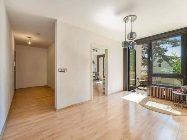 Immobilie in Neubiberg - Großzügiges Raumkonzept: 3 Schlafzimmer, großer Wohn-/Essbereich & sonniger Südwestbalkon - Bild 4