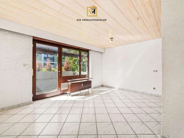Immobilie in Leinfelden-Echterdingen - 6 % Bruttorendite bei 600 € Miete: 1-Zi-Apartment mit Balkon in Stetten - Bild 0