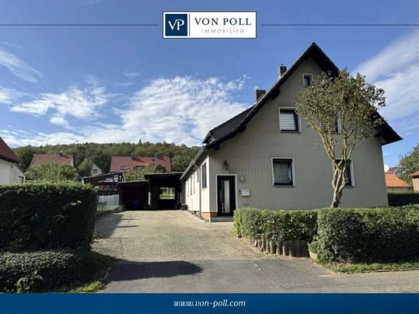 Immobilie in Hahausen - Reizvolles Einfamilienhaus mit sanierter Einliegerwohnung und sonnigem Grundstück in ruhiger Lage - Bild 0