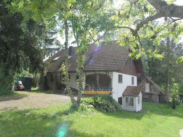 Immobilie in Wangen im Allgäu - Naturnah * Bezugsfrei * Individuell - Einfamilienhaus mit Einliegerwohnung - Teilort von Wangen - Bild 0
