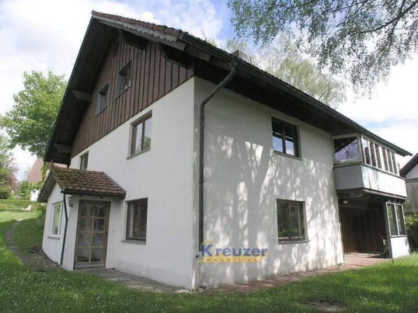 Immobilie in Wangen im Allgäu - Naturnah * Bezugsfrei * Individuell - Einfamilienhaus mit Einliegerwohnung - Teilort von Wangen - Bild 1