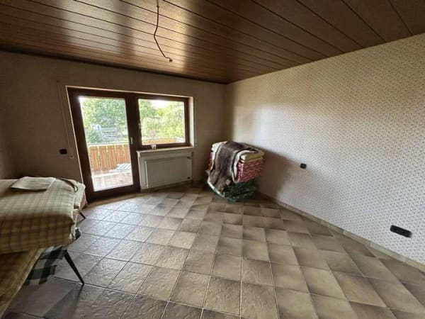 Immobilie in Börtlingen - Entdecken Sie Ihr Traum-Einfamilienhaus in Börtlingen – Ihr neues Zuhause wartet auf Sie! - Bild 2