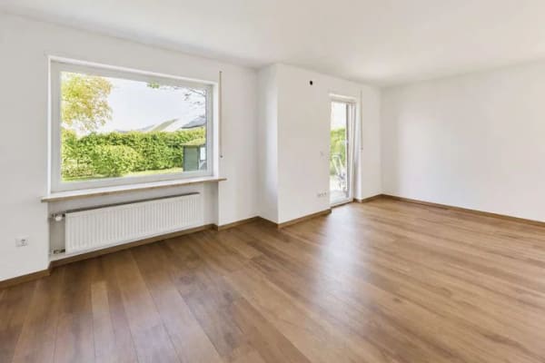 Immobilie in Unterdießen - Familienidyll mit großem Garten – modernisiertes Einfamilienhaus mit viel Potenzial - Bild 2
