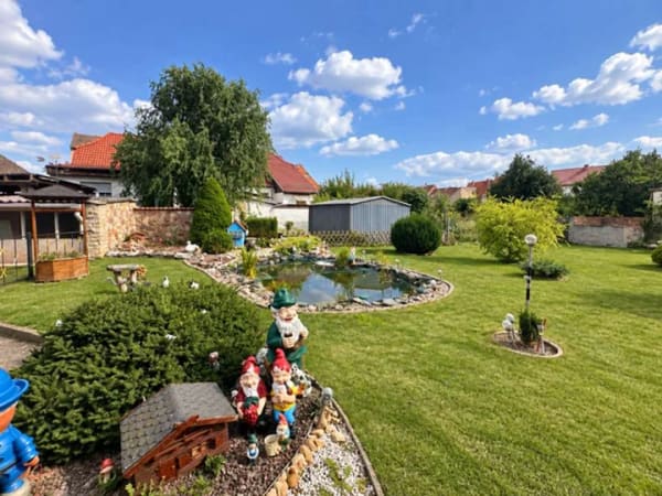 Immobilie in Bad Frankenhausen/Kyffhäuser - IMMOBILIE MIT GARTENIDYLLE & VIEL POTENZIAL! Platz zum Leben und Gestalten - Bild 2