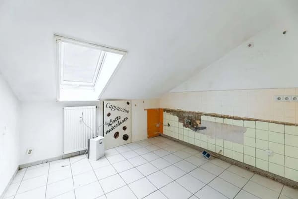 Immobilie in Hallstadt - Attraktive 3-Zimmer-Dachgeschosswohnung in Hallstadt – sofort bezugsfertig - Bild 3