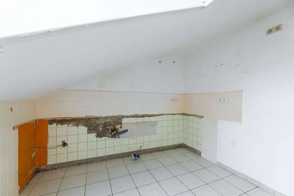 Immobilie in Hallstadt - Attraktive 3-Zimmer-Dachgeschosswohnung in Hallstadt – sofort bezugsfertig - Bild 4
